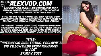 Hotkinkyjo Endures Intense Anal Fisting And Dildo Insertion