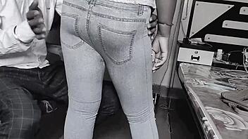 Bengali Secretary Gets Fucked By Boss In Office Roleplay!