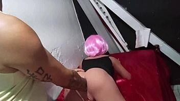 Enteada Muito Gostosa Vestida de Colegial Sex Toy