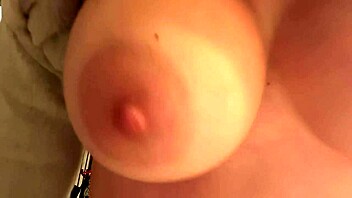 italian big tits milf artemisia love flashes for the camera in slow motion