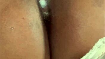 Ebony babe cowgirl creampie in bedroom