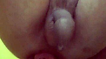 male squirt happening with two sandals helping in that stretched ass