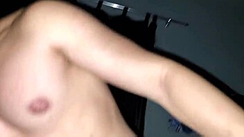 i love the cumshots from this top young guy, lots of cum in anal