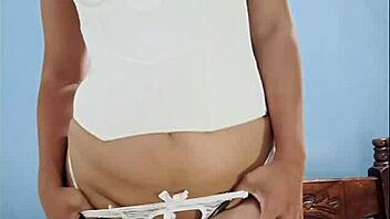 25 year old stepmom horny for big fuck