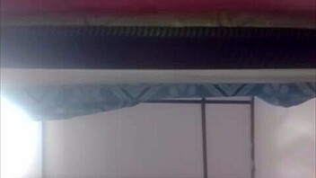 LA ATREVIDA LE GUSTA LA LECHE EN EL SAPO SIN CONDON EN MI CUARTO