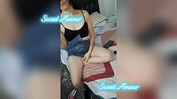 hey, i’m slipping into red lingerie, what color do you love?