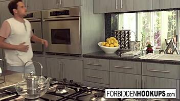 Food Delivery Turns Into Step-Siblings Banging!