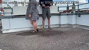 Mun likainen harrastus: pissaan anopin kanssa julkisilla paikoilla