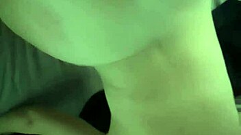 Manos like pussy, I lick it so good... oops, I mean muff diving.