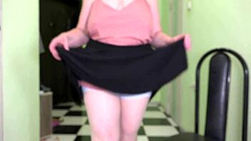 Mature Milf Jumps Rope In Stockings, Shaking Big Boobs And Fat Booty