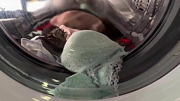 watching her wash then fuck with toys, moaning loudly 😩