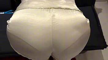 Mi madrastra se adelantó con mi regalo de navidad