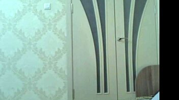 this horny asian camgirl using a dildo on webcam?