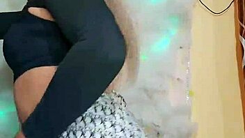 rich ladyboy transsexual masturbates me passionately