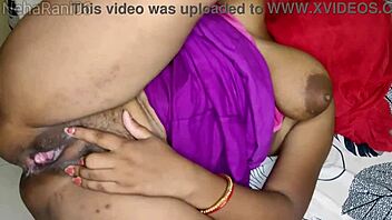 Intense Sex With Hot Stepmom's Pussy