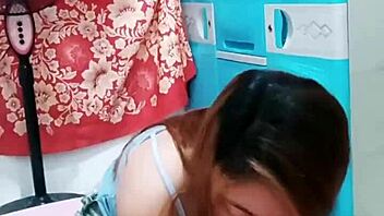 Blowjob to Wife Until Cum in Mouth