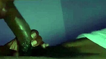 Teen sneaks for creampie