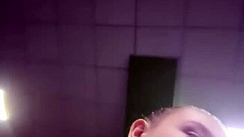 Extreme Gym Squirting 😍