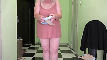 Mature Milf Jumps Rope In Stockings, Shaking Big Boobs And Fat Booty