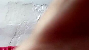 Does my stepdaughter record anal sex with a toy closeup?