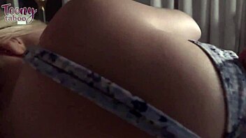 Hooking up with her boss babysitter Minxx Marley connects with Seth Brogan