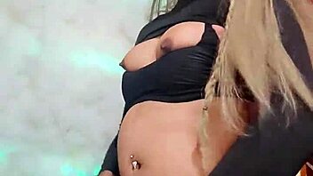 rich ladyboy transsexual masturbates me passionately