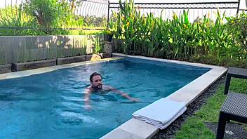 Love eating her pussy in the pool?