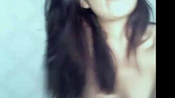 this horny asian camgirl using a dildo on webcam?