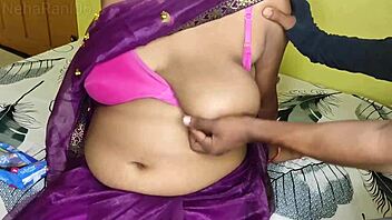 Intense Sex With Hot Stepmom's Pussy