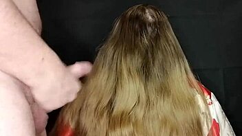I Cum On My Stepmom's Long Hair And She Doesn't Mind