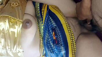 LOVE MARRIAGE WIFE TIGHT PUSSY BEDROOM FUCKING STEP BROTHER