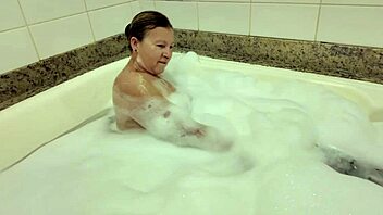 why am i fucking my friend's mom mya in the jacuzzi?