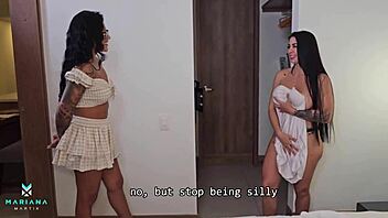 Teacher fucks student's mom Mariana Martix?