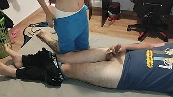 Colombian Babe With Huge Ass Receives Enormous Cock In Wet Pussy