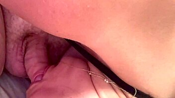 Blowjob clousup creampie