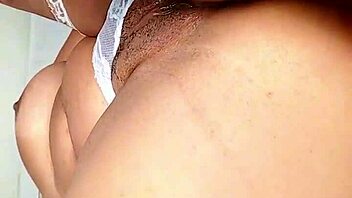 Fudendo A Gostosa Da Academia Antes Do Treino Conheci No Tinder