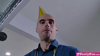 Teen Stepcousins Jewelz Blue And Vina Sky Fuck Hard With Parents In Same Room