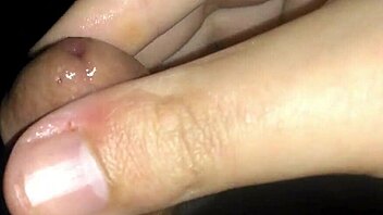 Latino hot cumload with massage technique in a solo session.