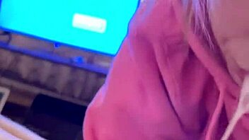 why does hoodie babe gag on cumshot?