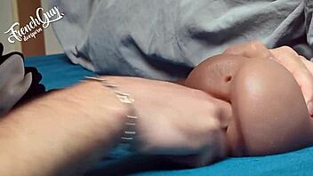 Mec Français Fourre Sa Langue Dans Ton Cul Des Pinces Sur Ta Chatte Insultes