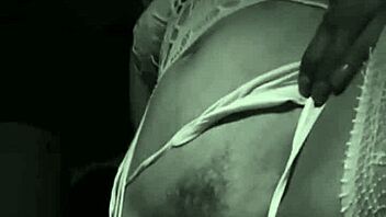 Babe ngiler kontol monster Cody Roy