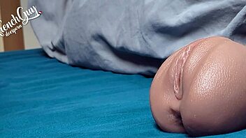 Mec Français Fourre Sa Langue Dans Ton Cul Des Pinces Sur Ta Chatte Insultes