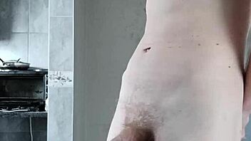 giant dick fucks tiny israle shmeckle