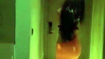 Hiffa, the arab shemale, what are you doing?