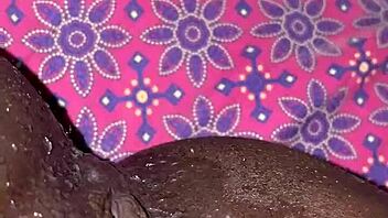 Ebony slut gets homemade creampie from monster bbc, squirting everywhere