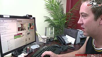 Camgirl lets user with big dick fuck her pussy on webcam