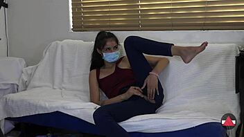 homemade asian couple rips jeans for hardcore doggystyle fuck 😍