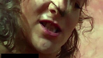 I enjoyed fantastic threesome sex, riding cock and dildo in heels!