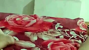 tante sange fucks kontol gede in bokep indonesia.