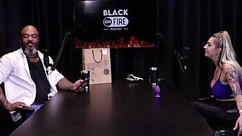 Julia Fontanelli Shows Breasts After Stress?